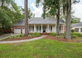 featured image of 1009 Williamsburg Dr
