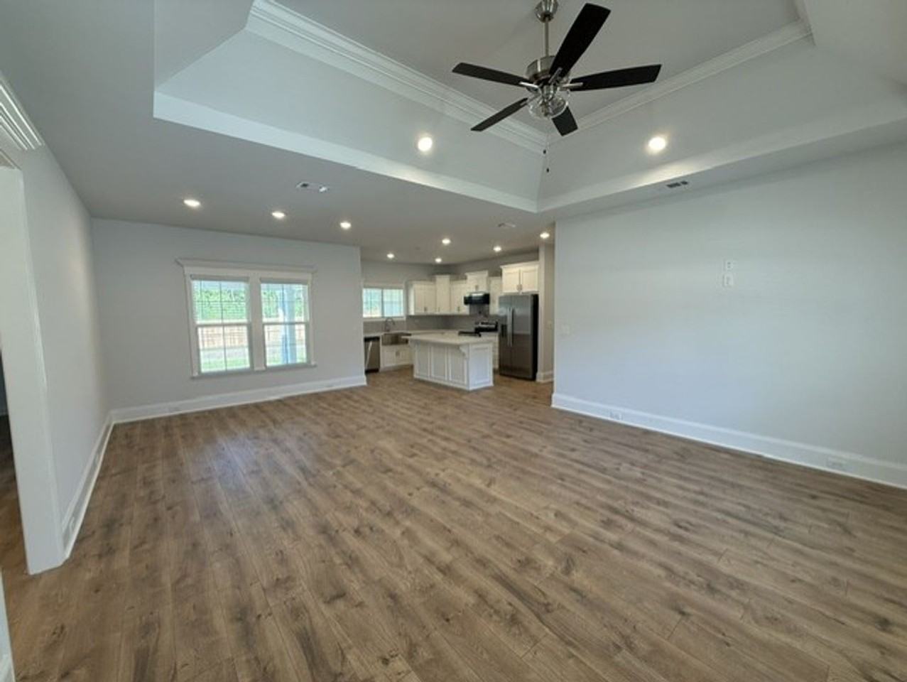 370 Barry Field Cir - Photo 3 of 28
