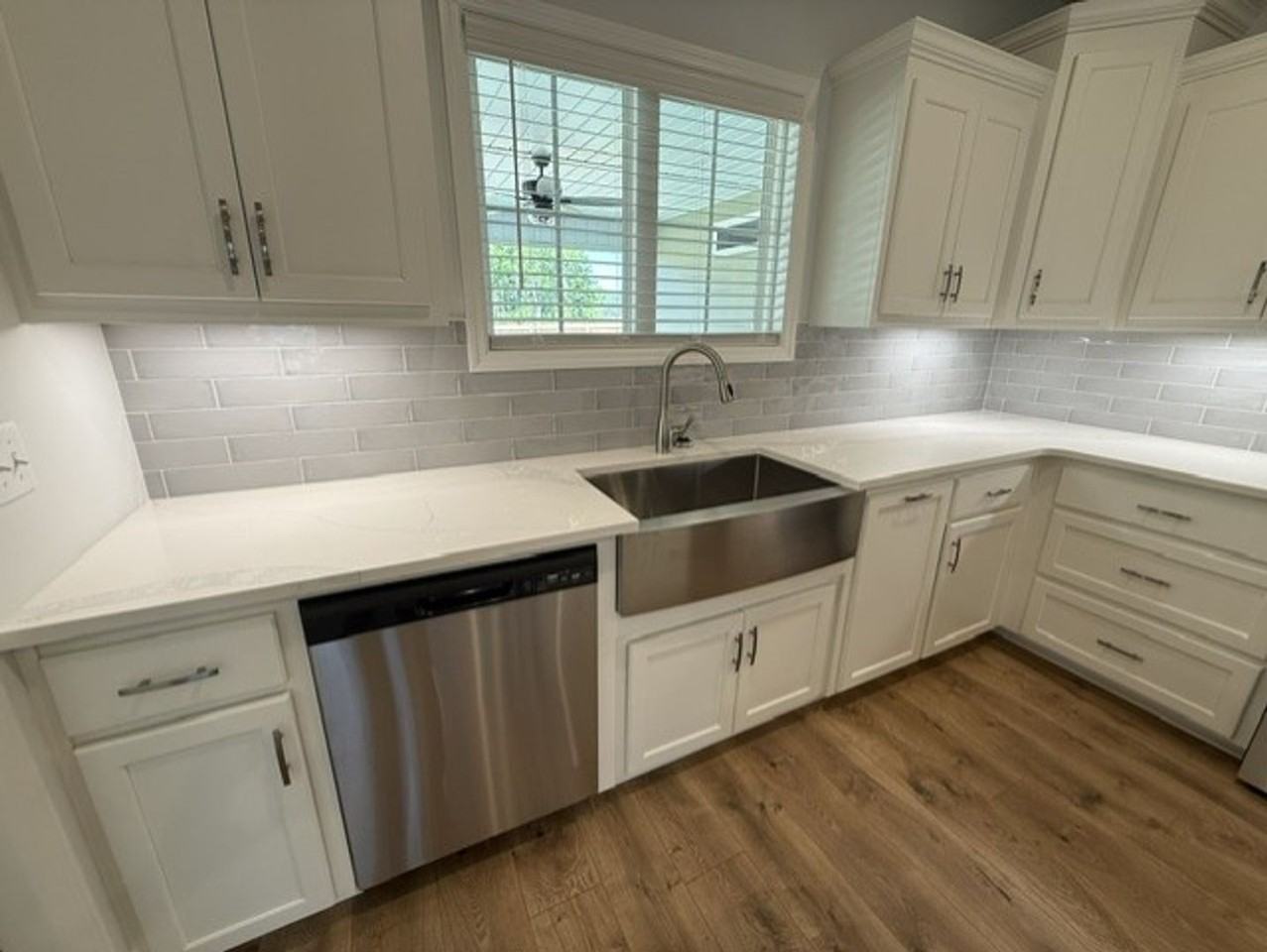 370 Barry Field Cir - Photo 7 of 28