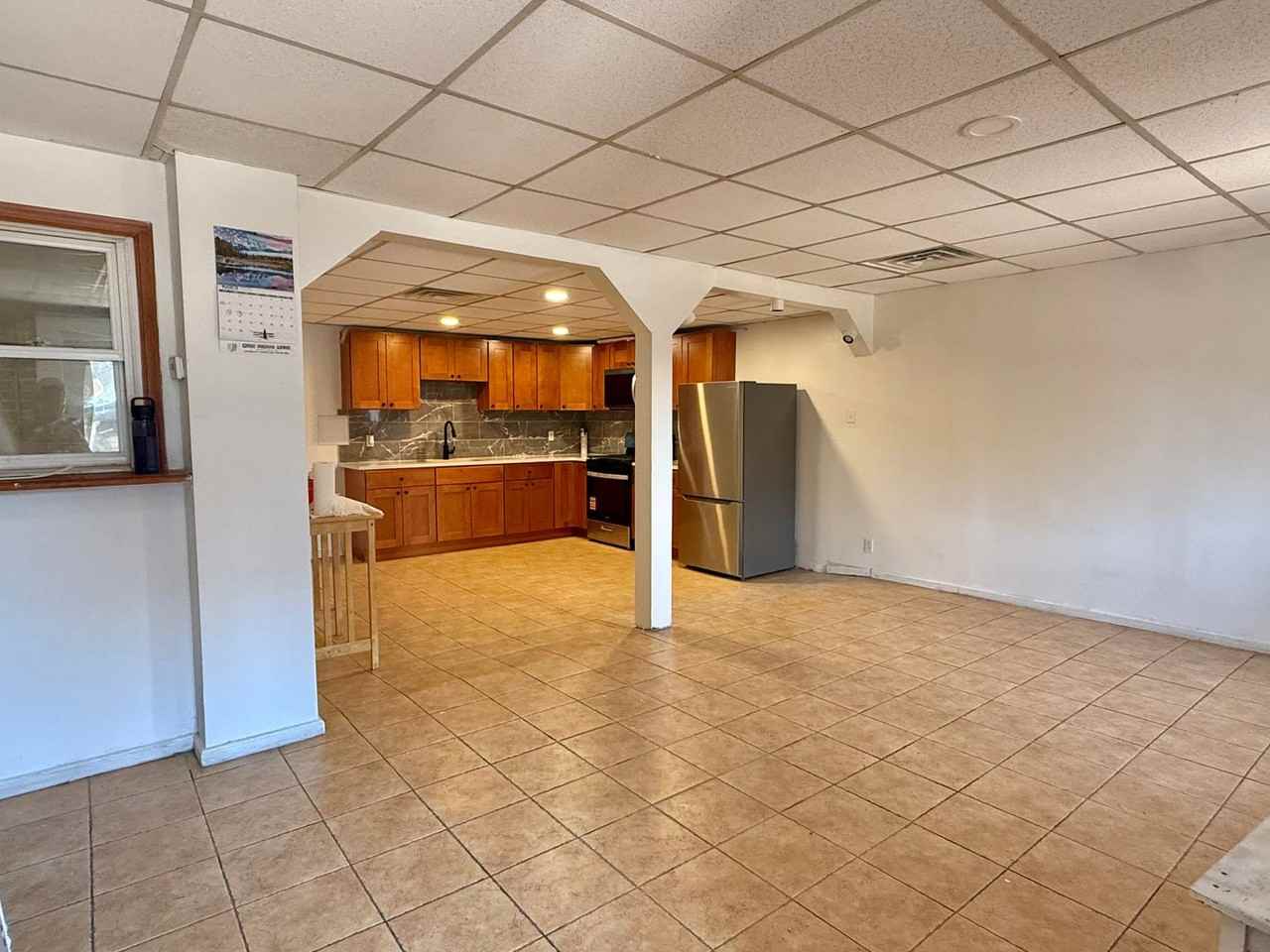 1300 Main St - Photo 2 of 8