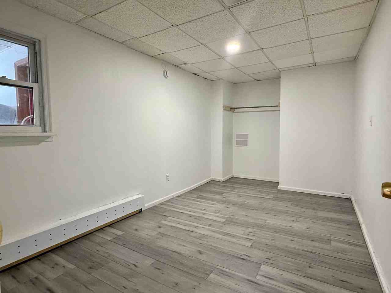 1300 Main St - Photo 7 of 8