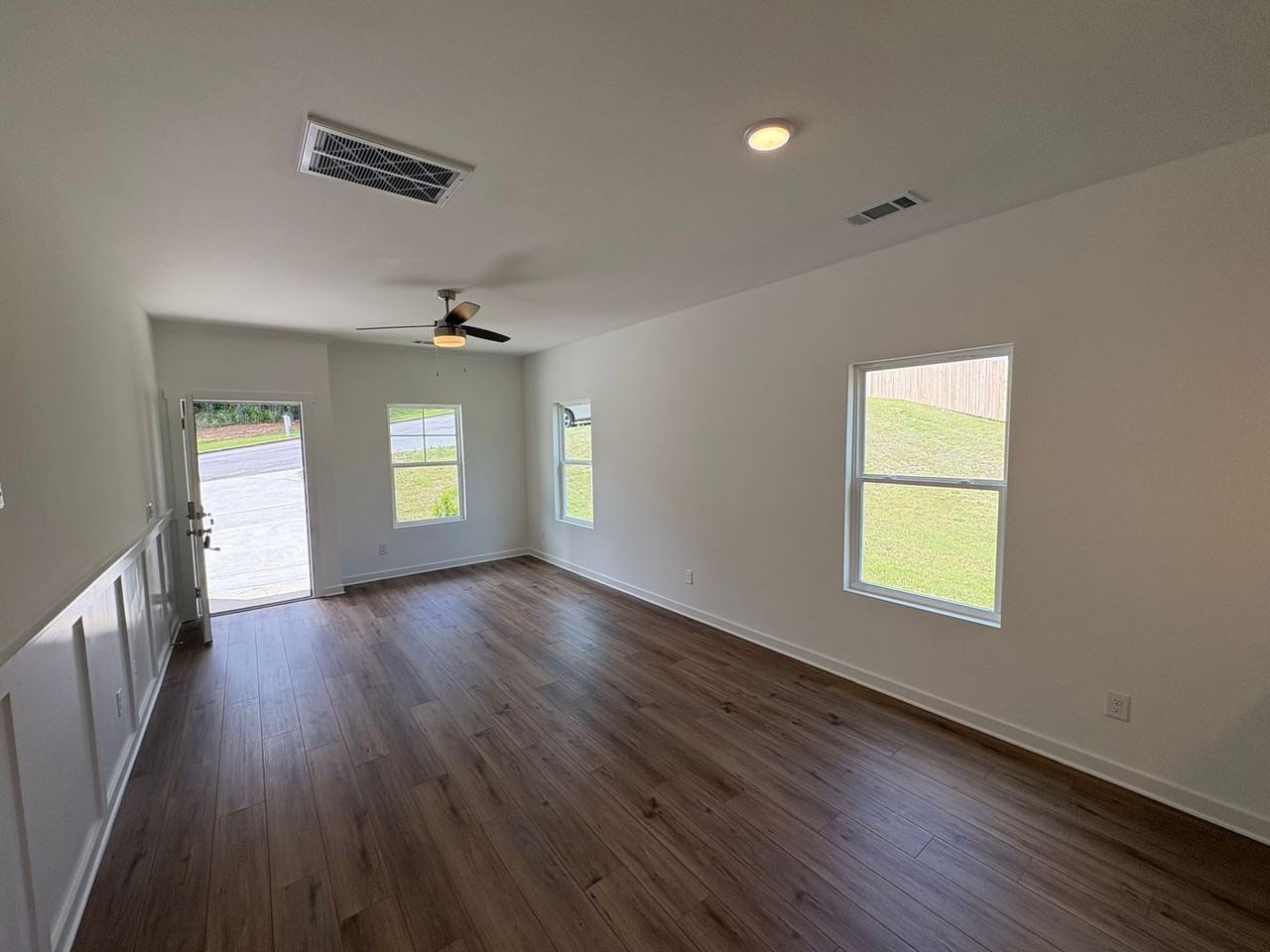 15 Stevens Cove Dr - Photo 2 of 24