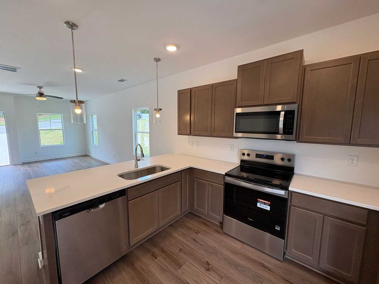 15 Stevens Cove Dr - Photo 7 of 24