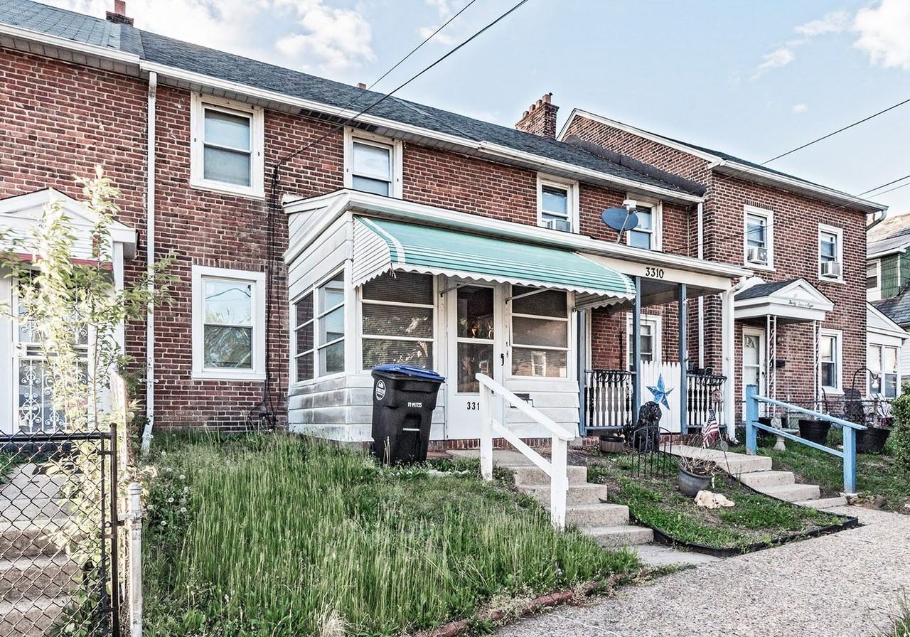 3312 W 13th St - Photo 2 of 12
