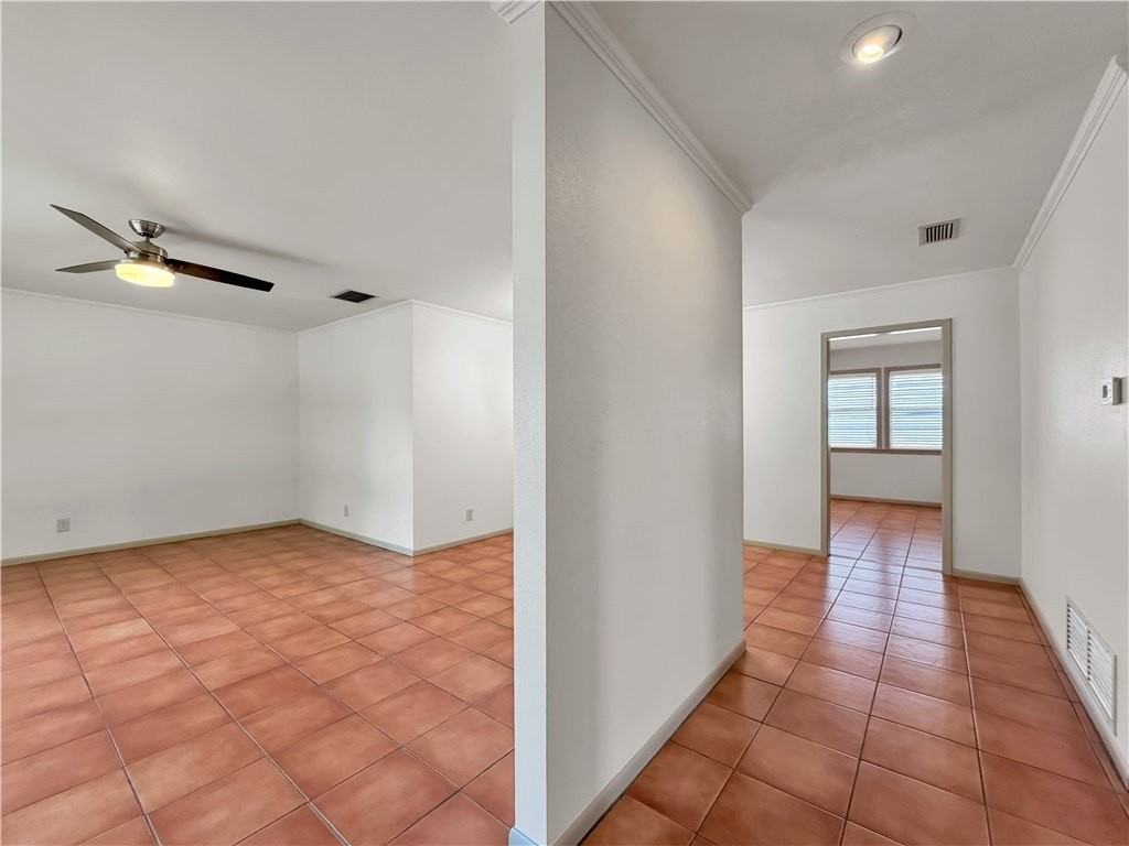 2905 Santa Fe St #4 - Photo 5 of 27