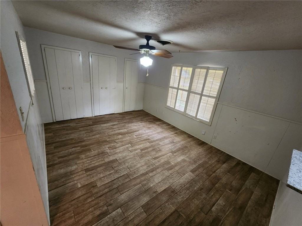 4114 Cork Dr - Photo 3 of 17