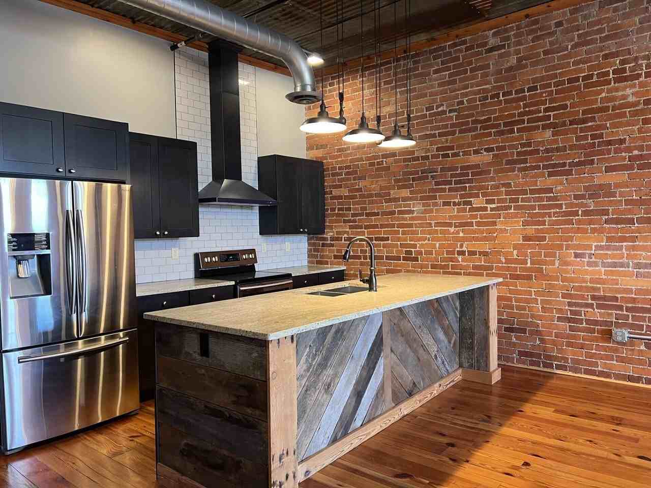 433 S Columbus St #B - Photo 4 of 19