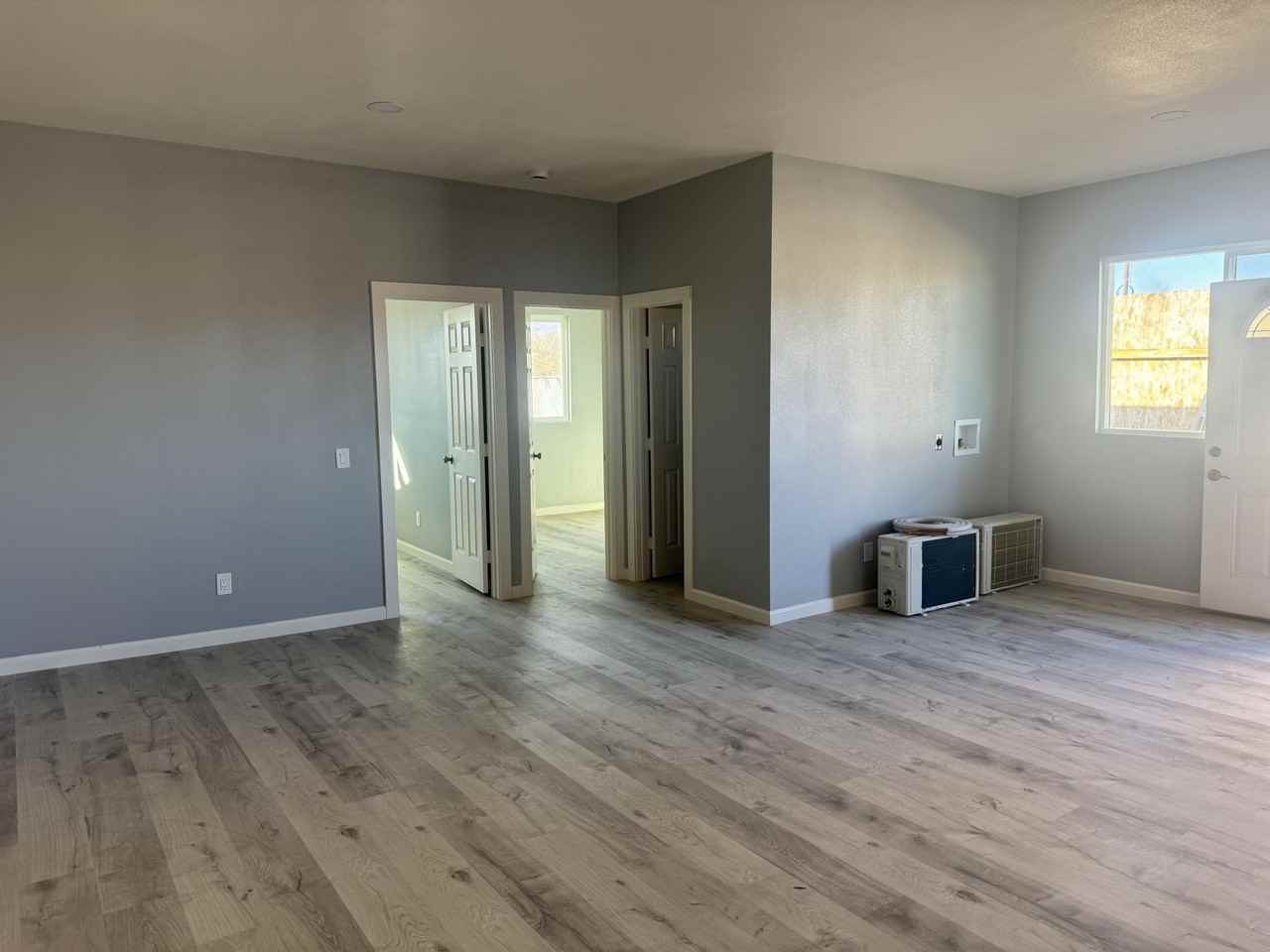 2405 Monterey Unit#2 Avenue - Photo 3 of 6