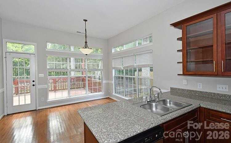 10014 Prosperity Point Ln - Photo 5 of 19