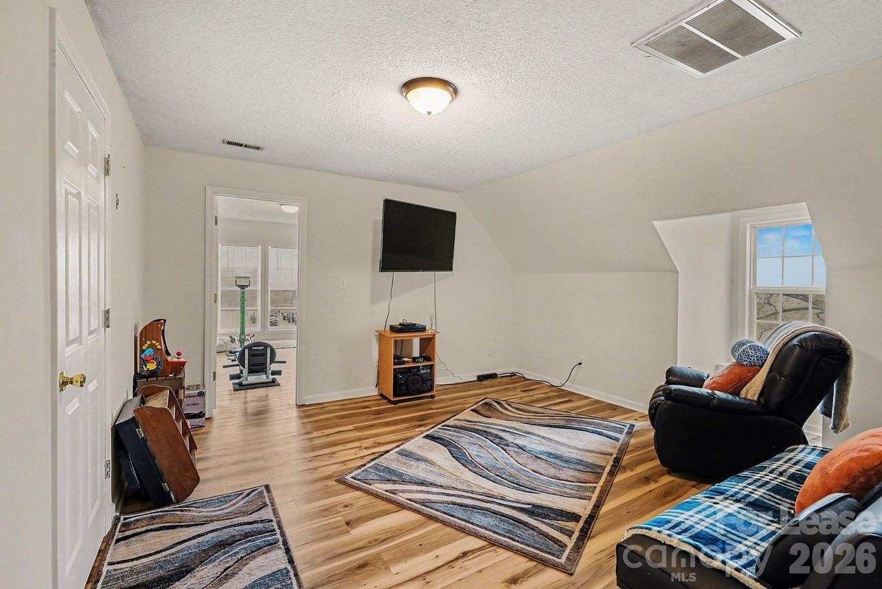 2166 Statesville Hwy - Photo 5 of 6