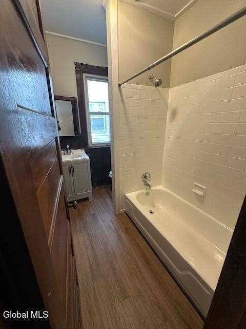 945 Broadway #1 - Photo 7 of 12
