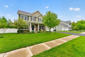 featured image of 4 Fenlon Ln