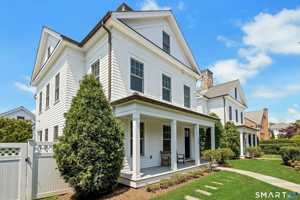 featured image of 141 Park St