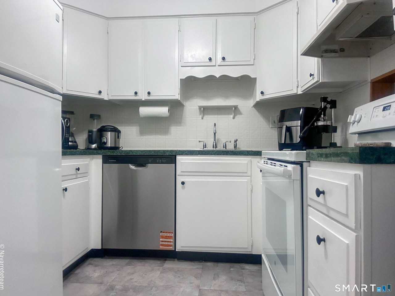 200 Woodmont Ave #127 - Photo 2 of 16