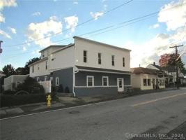 featured image of 243 N Elm St #1