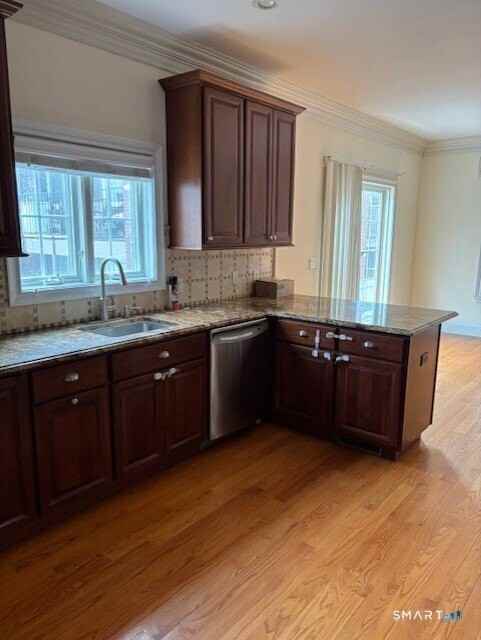 88 Maple Tree Ave #E - Photo 6 of 35