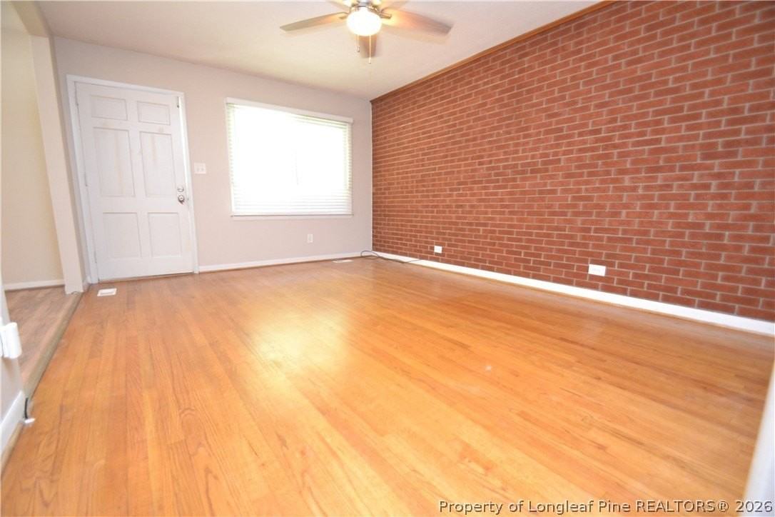 5133 Lundy Dr - Photo 7 of 31