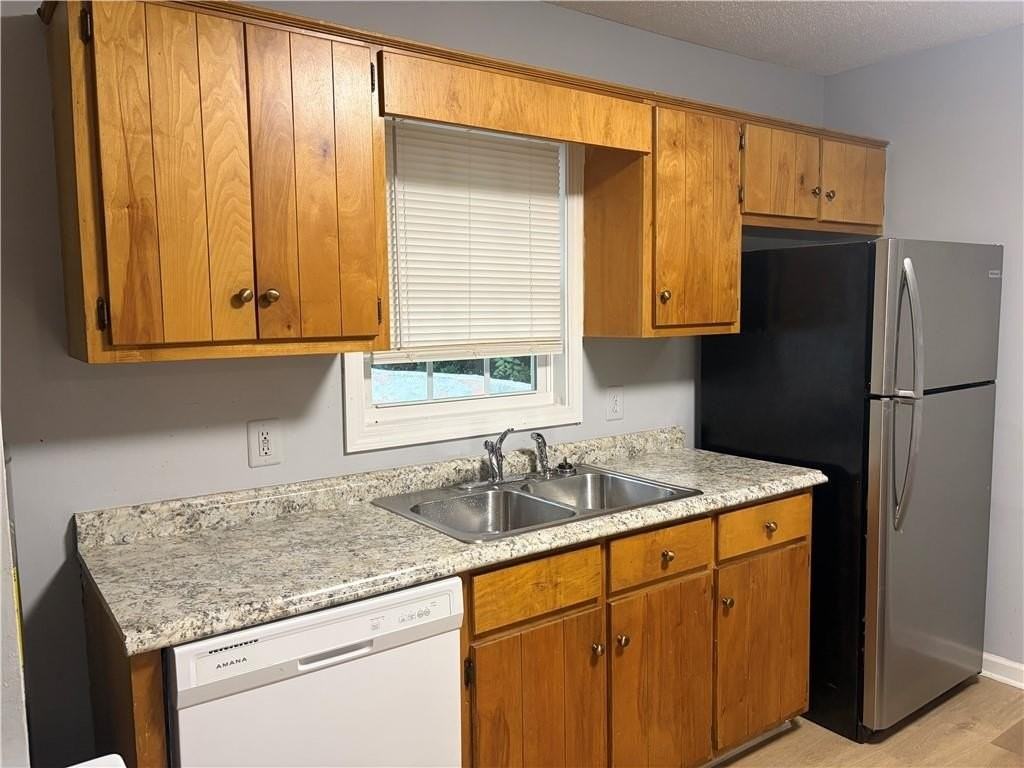 95 Bruce St #B - Photo 7 of 14