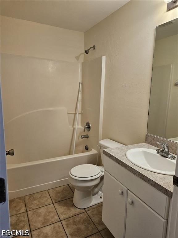 713 Jenna Ave S - Photo 7 of 10