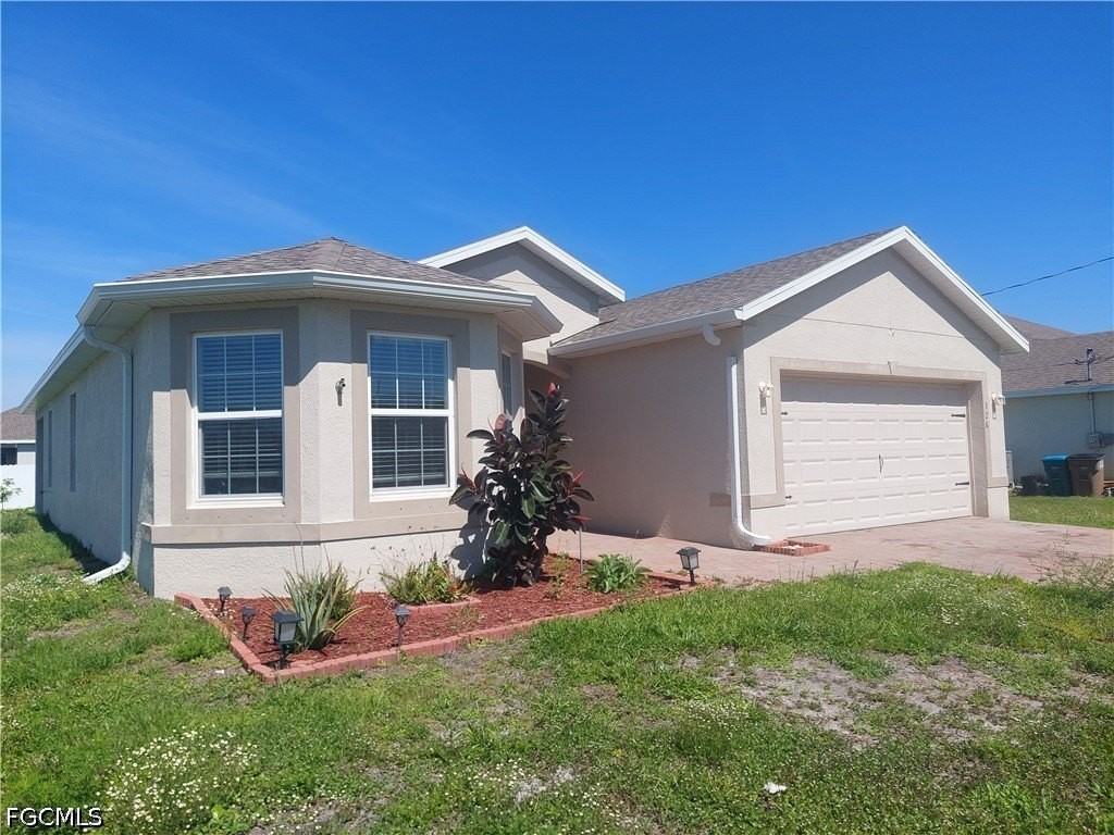 326 Sw 24th Pl - Photo 2 of 20