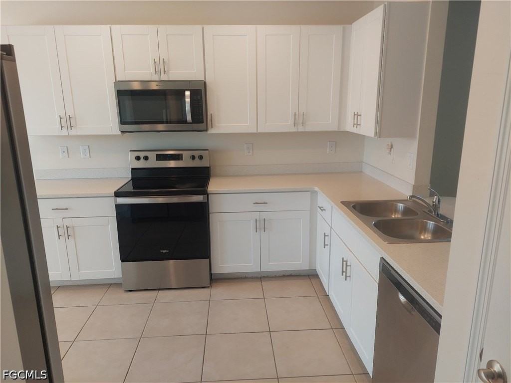 326 Sw 24th Pl - Photo 5 of 20