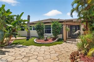 featured image of 4419 N Pacific Cir