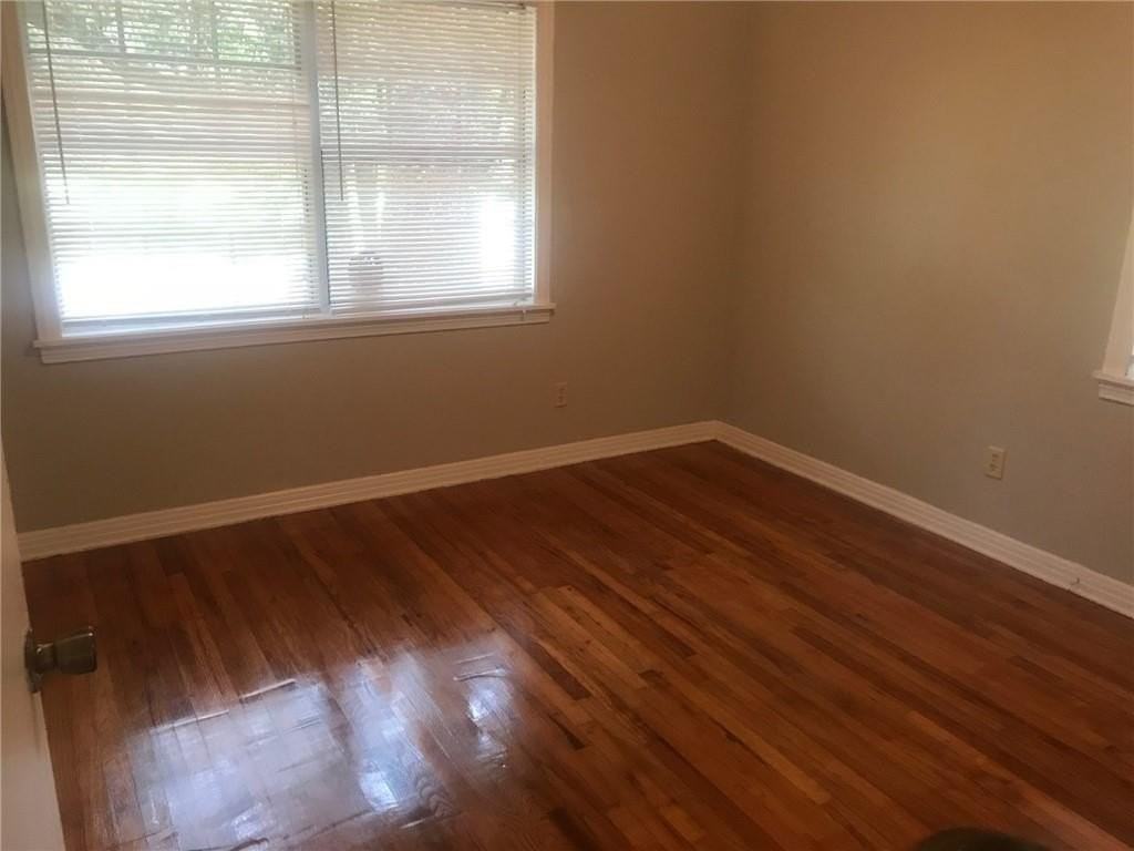 1506 Flowers Dr #B - Photo 2 of 10