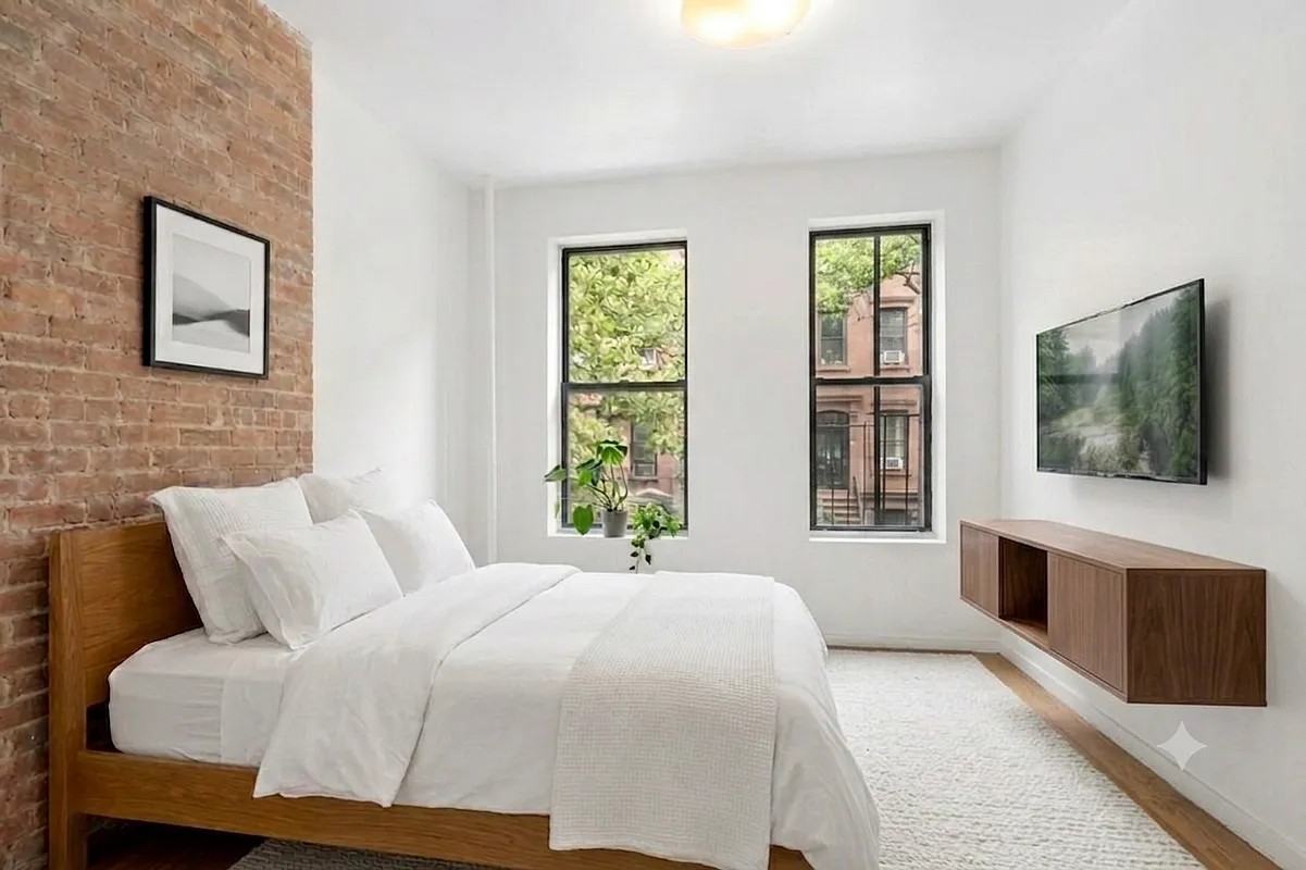 310 E 93rd St #2W - Photo 6 of 7