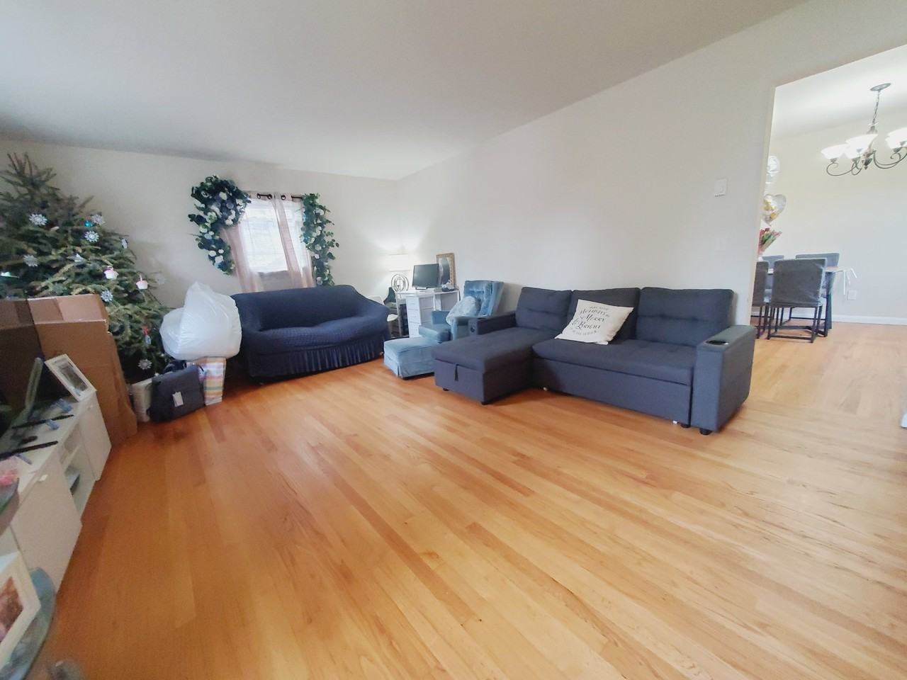 76 Burwood Ave #2 - Photo 2 of 7