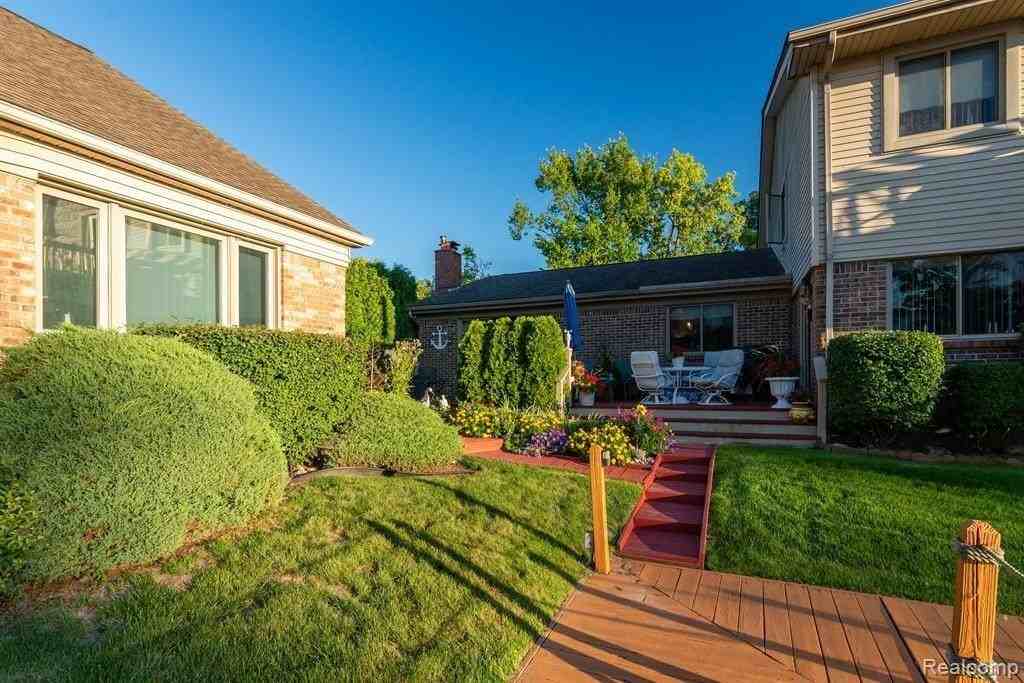 27870 Reo Rd #A - Photo 6 of 32