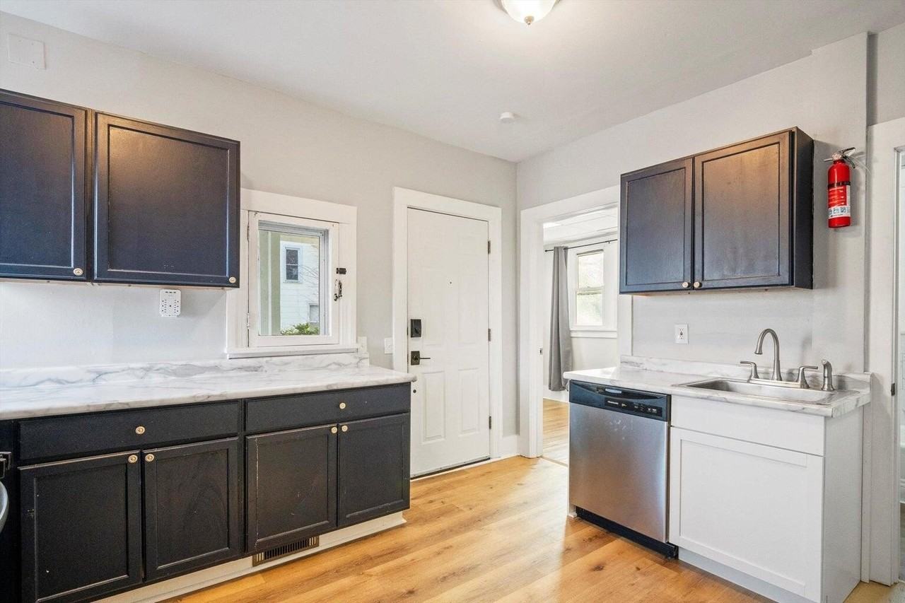 701 Washtenaw Rd #1 - Photo 5 of 18
