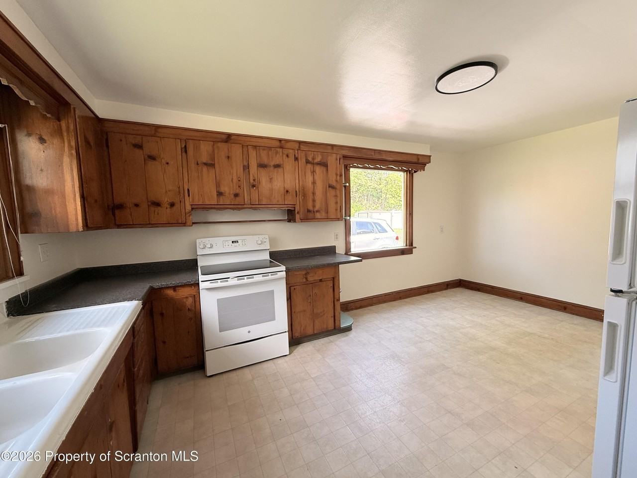 1744 Main St #REAR - Photo 3 of 20