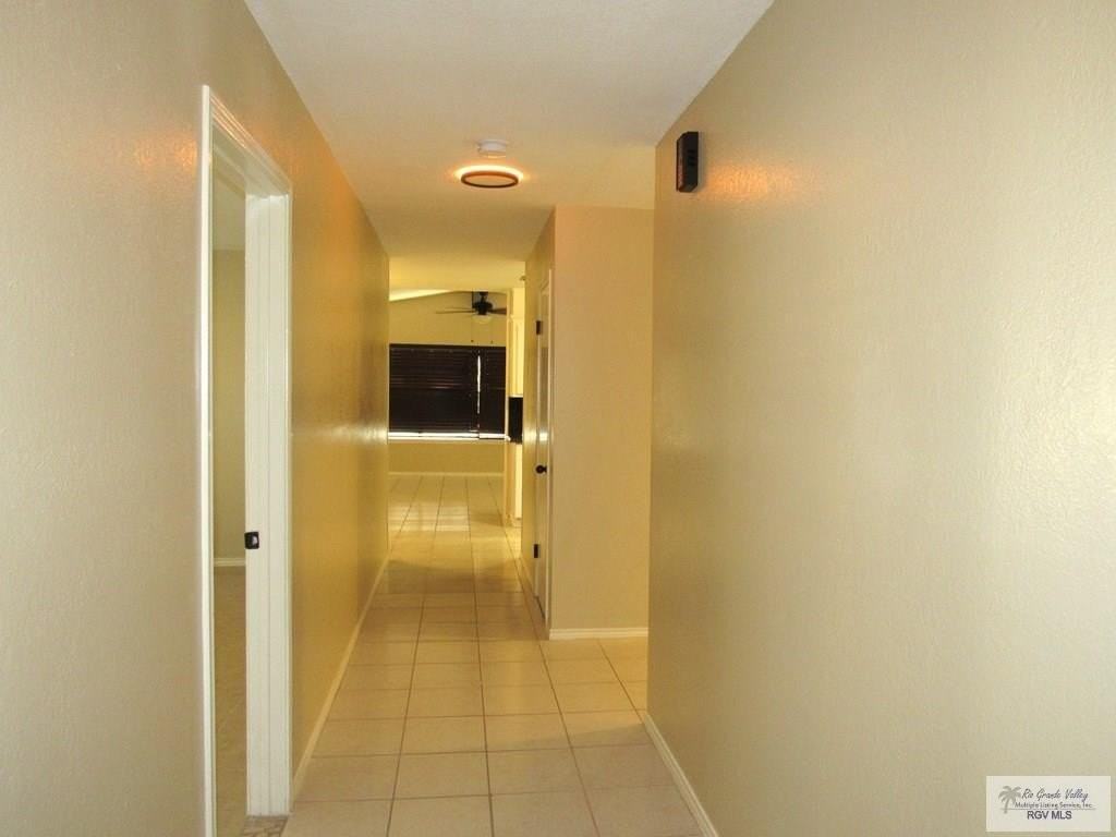 918 E Leggett Rd - Photo 2 of 21