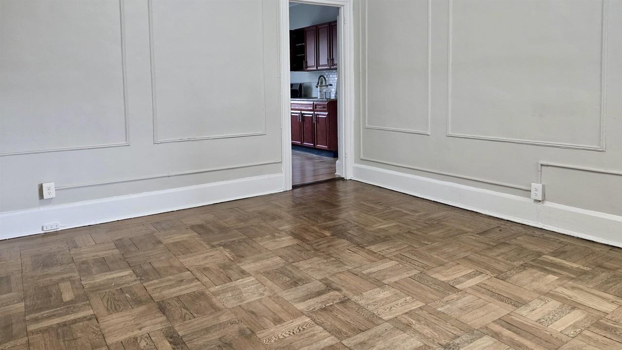 368 Broadway #32 - Photo 3 of 13