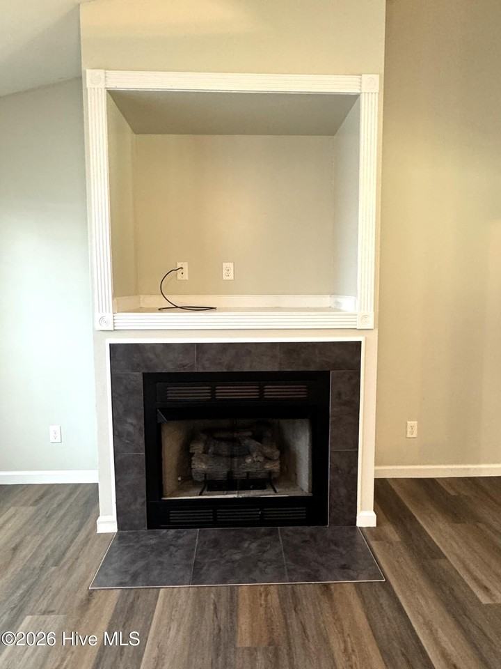 186 Christy Dr - Photo 4 of 30