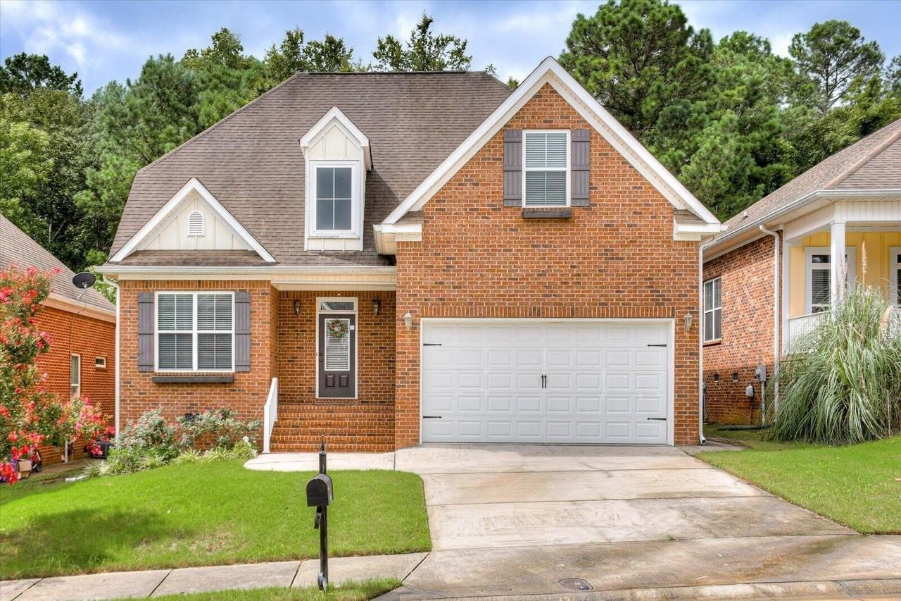 2520 Grier Cir - Photo 2 of 43