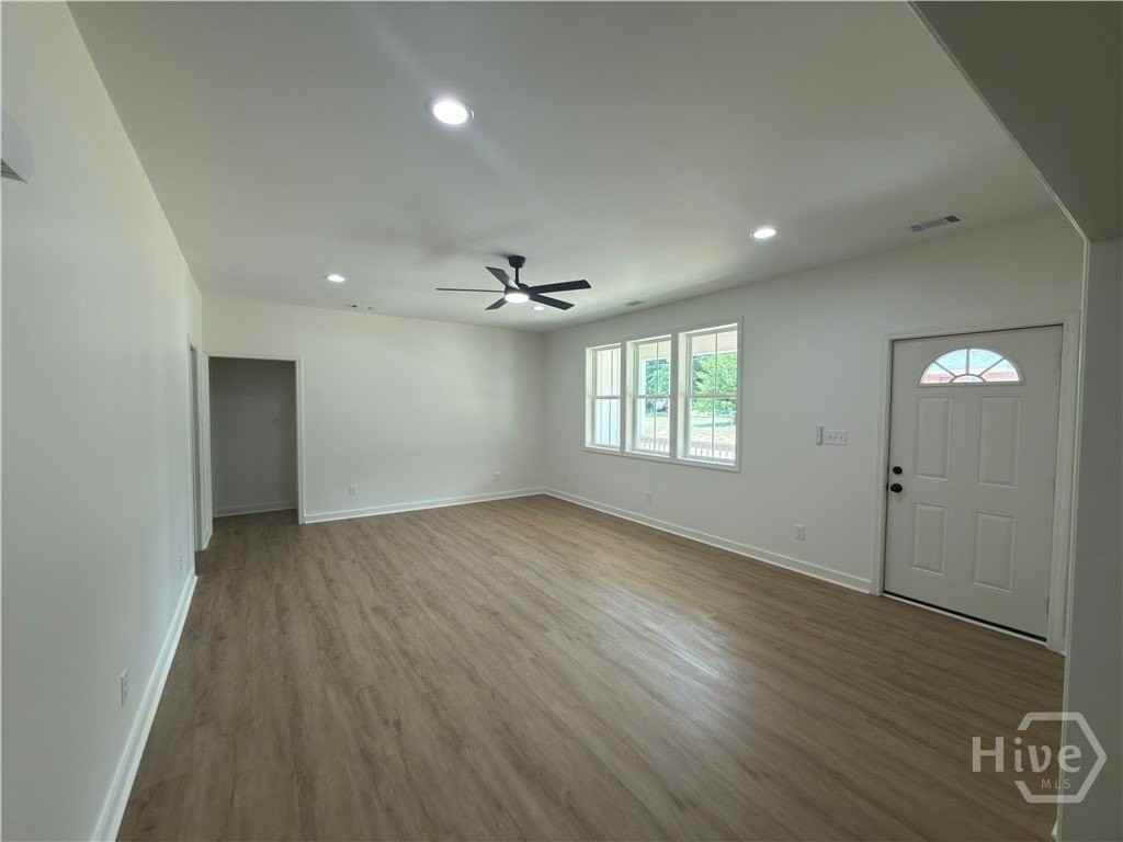 294 Moreland Ave - Photo 4 of 18