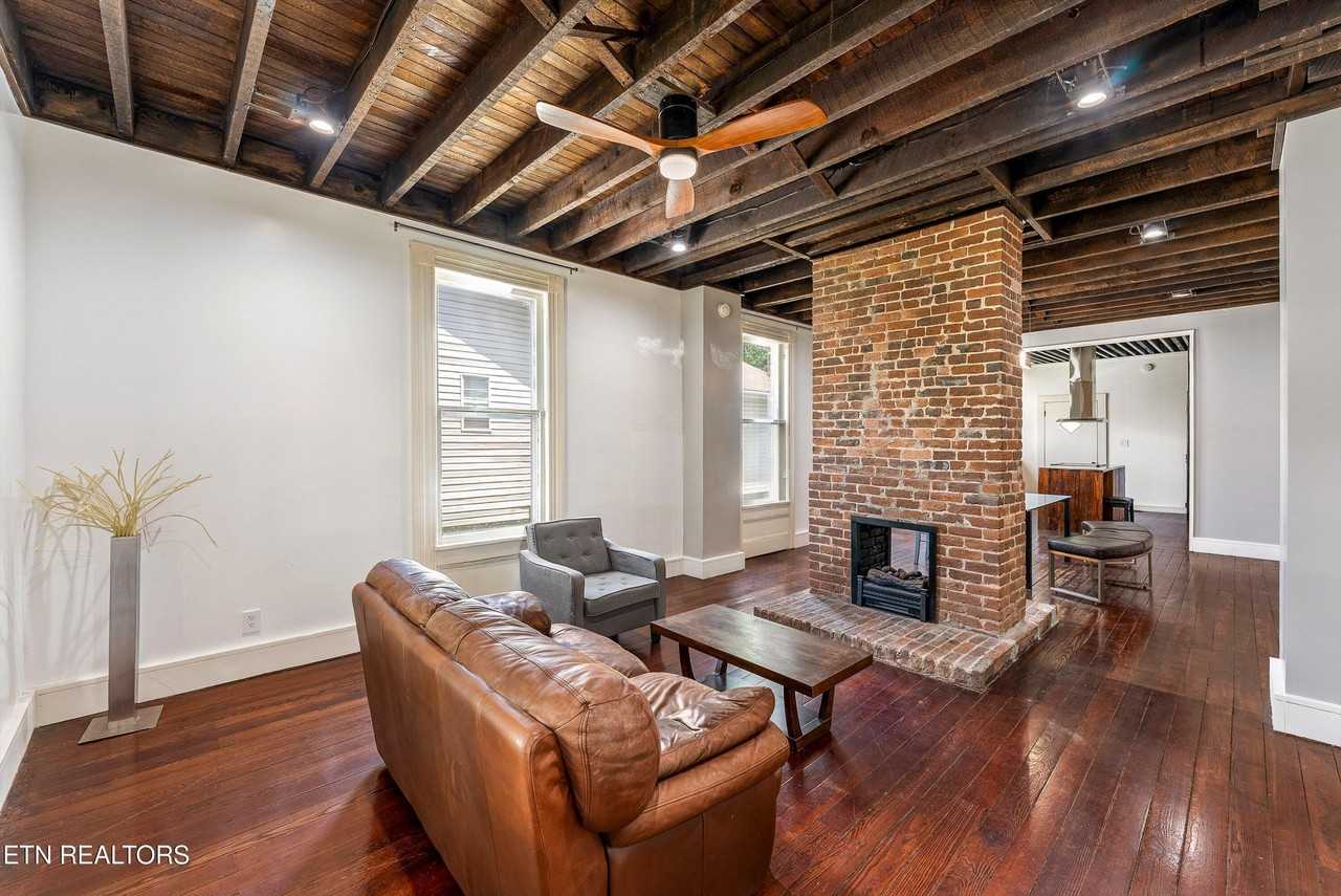 2100 Cecil Ave - Photo 7 of 42