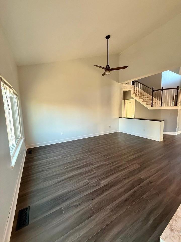 800 Palomino Ln - Photo 6 of 46