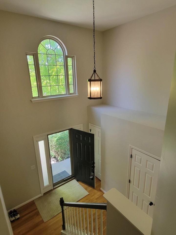 421 Forest Hill Dr - Photo 7 of 18