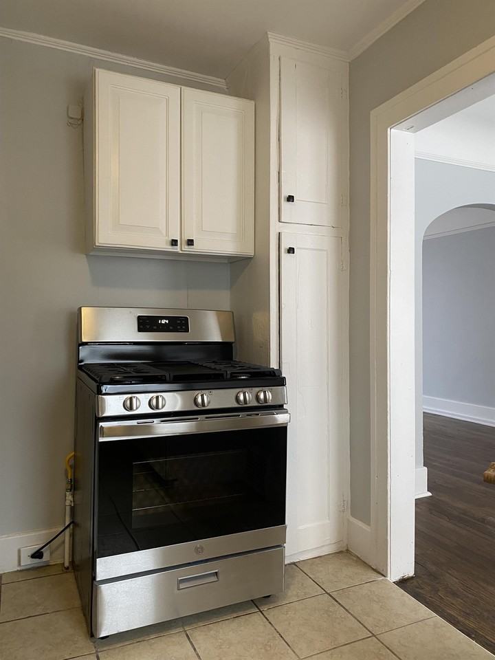 97 W Rundell St #1 - Photo 7 of 10