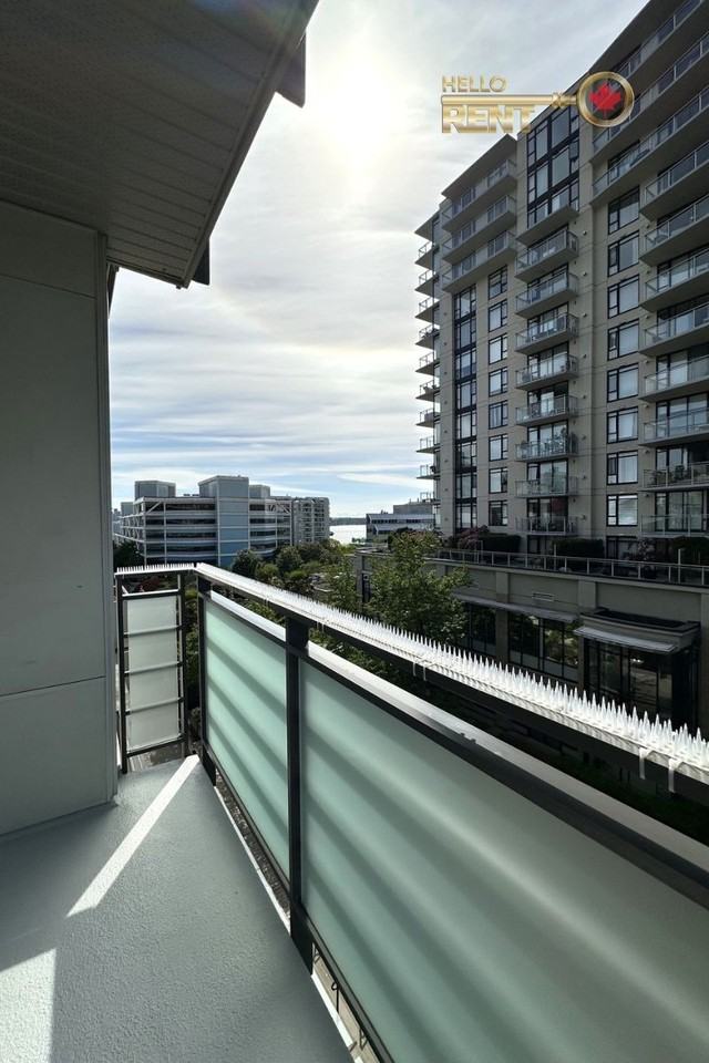 123 West 1st Street #406 - Photo 7 of 24
