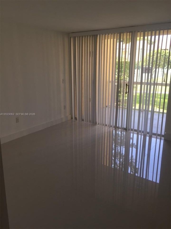 4746 Nw 97th Ct #72 - Photo 5 of 13