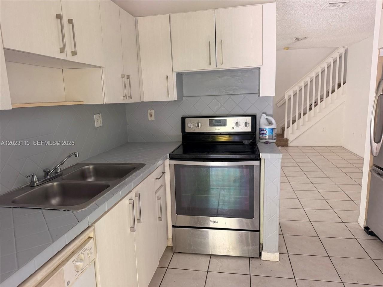 18674 Sw 100th Ave #18674 - Photo 6 of 11