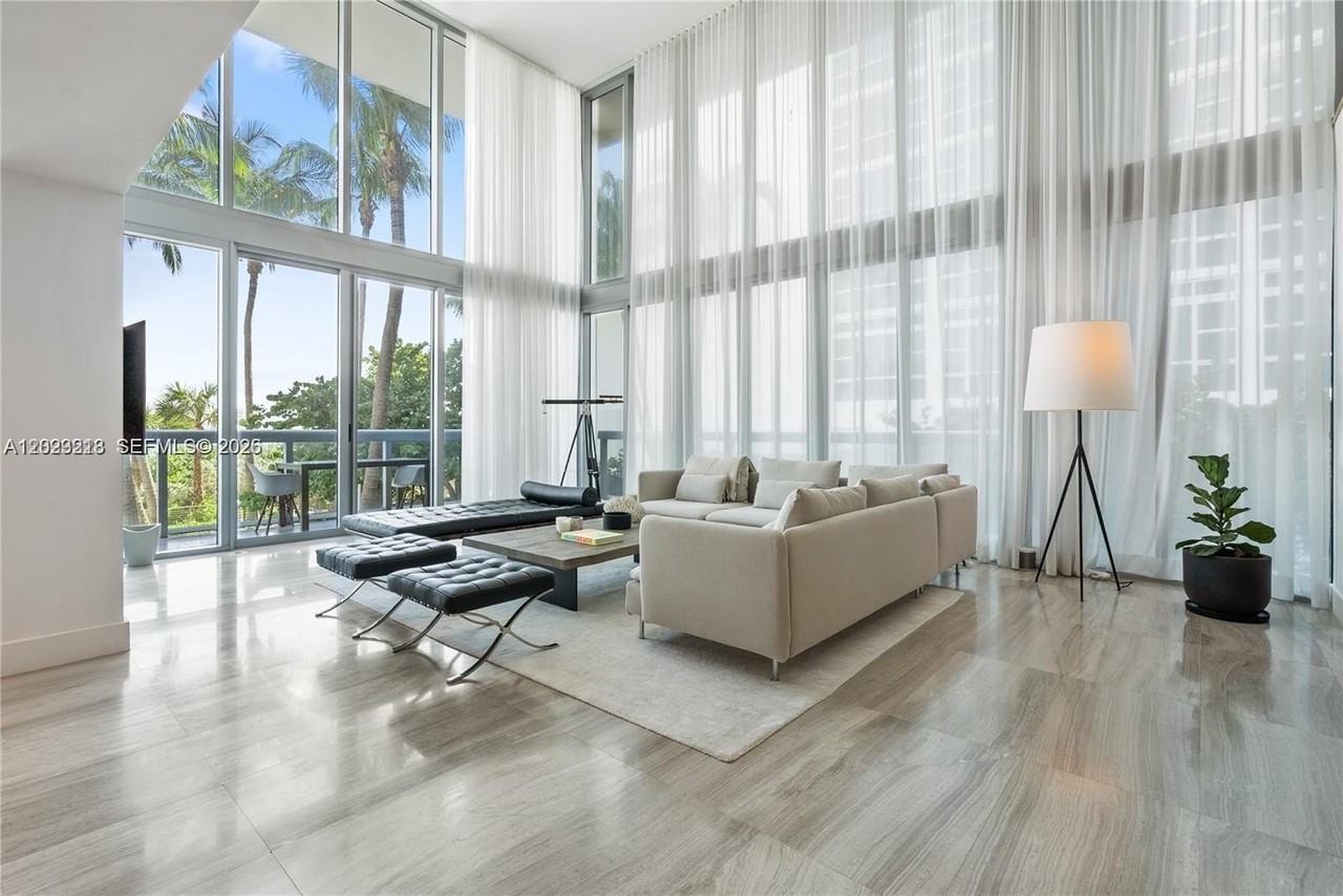 6899 Collins Ave #202 - Photo 5 of 18