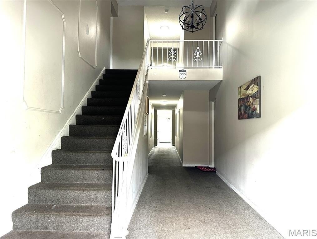 452 Chapel Ridge Dr #H - Photo 3 of 33