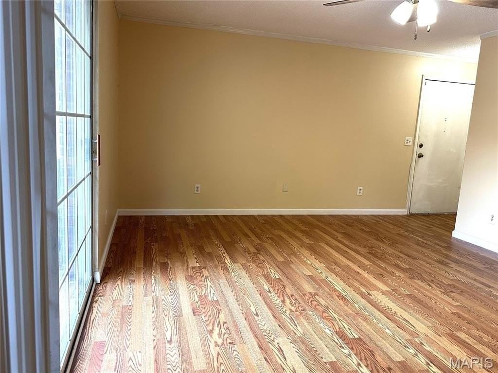 452 Chapel Ridge Dr #H - Photo 7 of 33