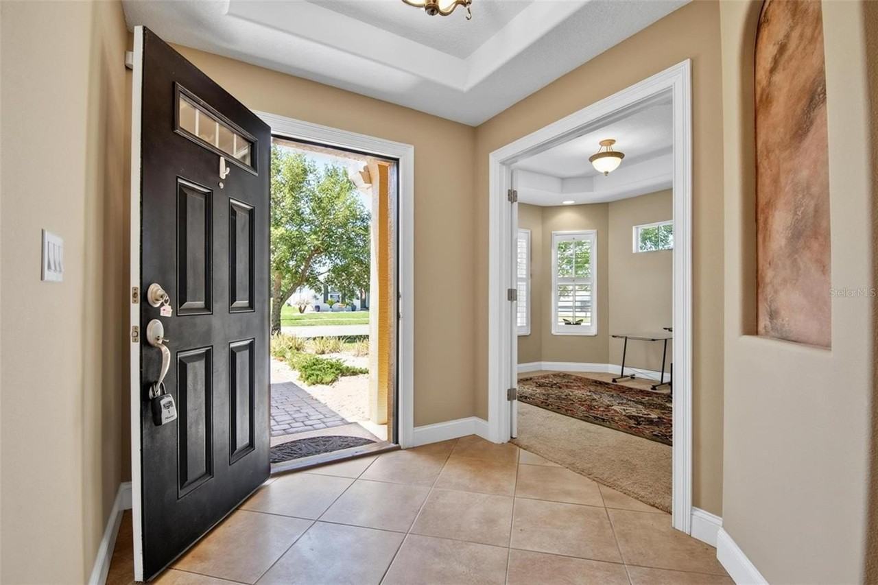 108 Golfview Ct - Photo 5 of 50