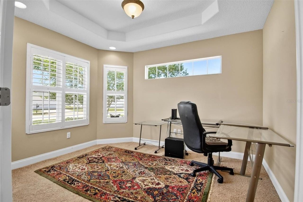 108 Golfview Ct - Photo 6 of 50