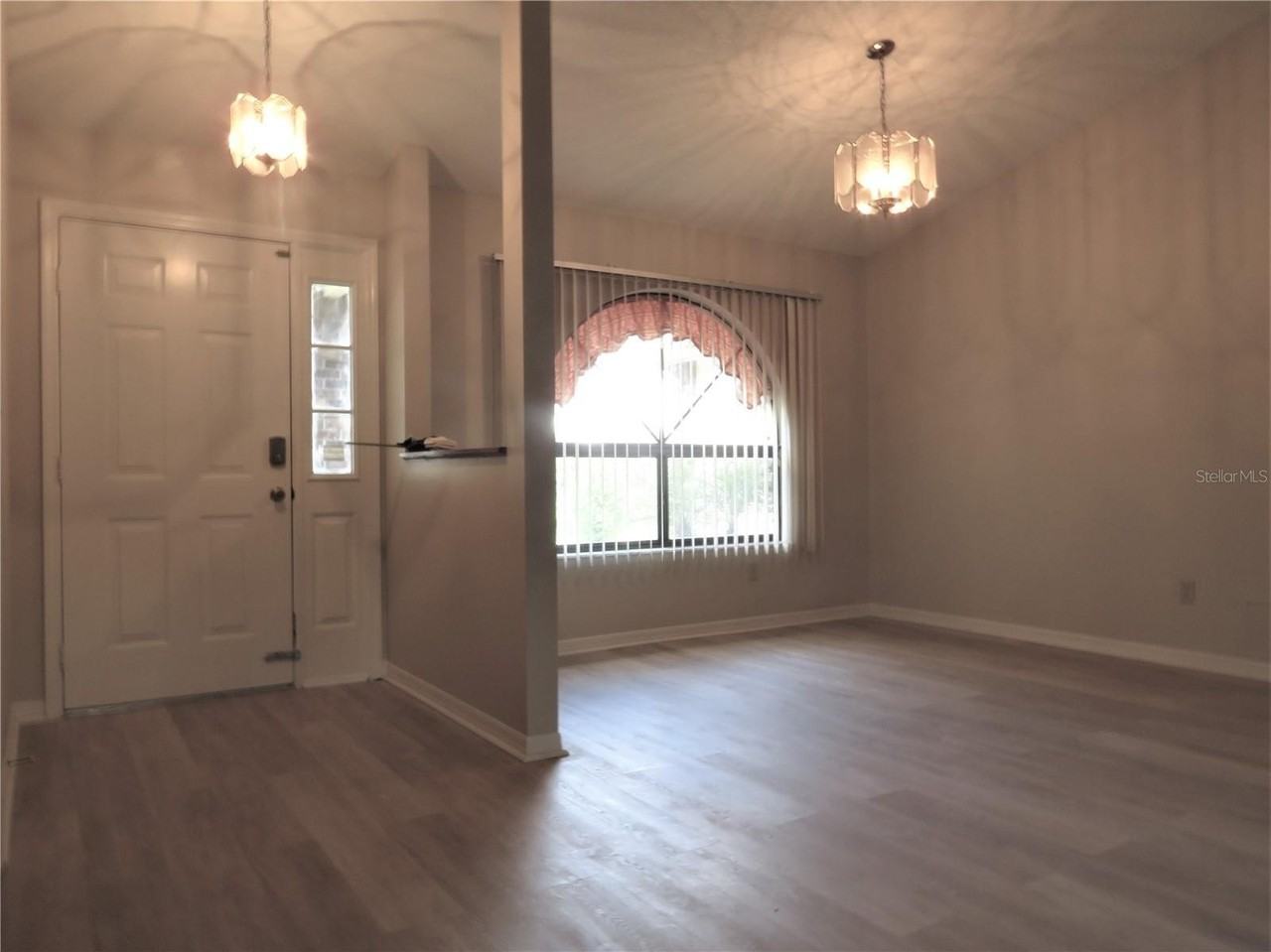 3152 Pell Mell Dr - Photo 3 of 21